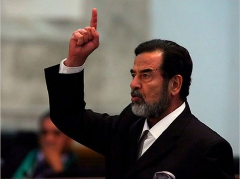 وفاة قاضي محكمة صدام حسين متأث...